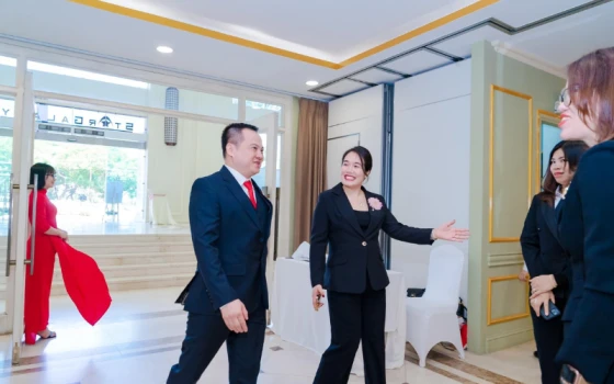 Ms. Mến Nguyễn là nhà sáng lập và điều hành  GBM Group