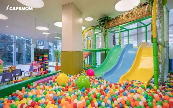 Kid’s Playground là một khu vui chơi trẻ em trong nhà với nhiều trò chơi thú vị và an toàn