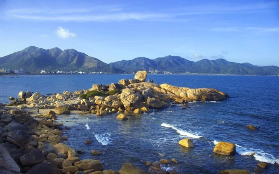 Bãi biển ở trung tâm Nha Trang